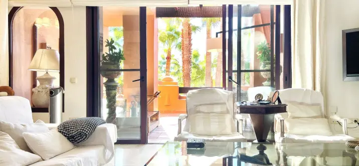 Long-term rent of penthouse duplex in Nueva Andalucía 2