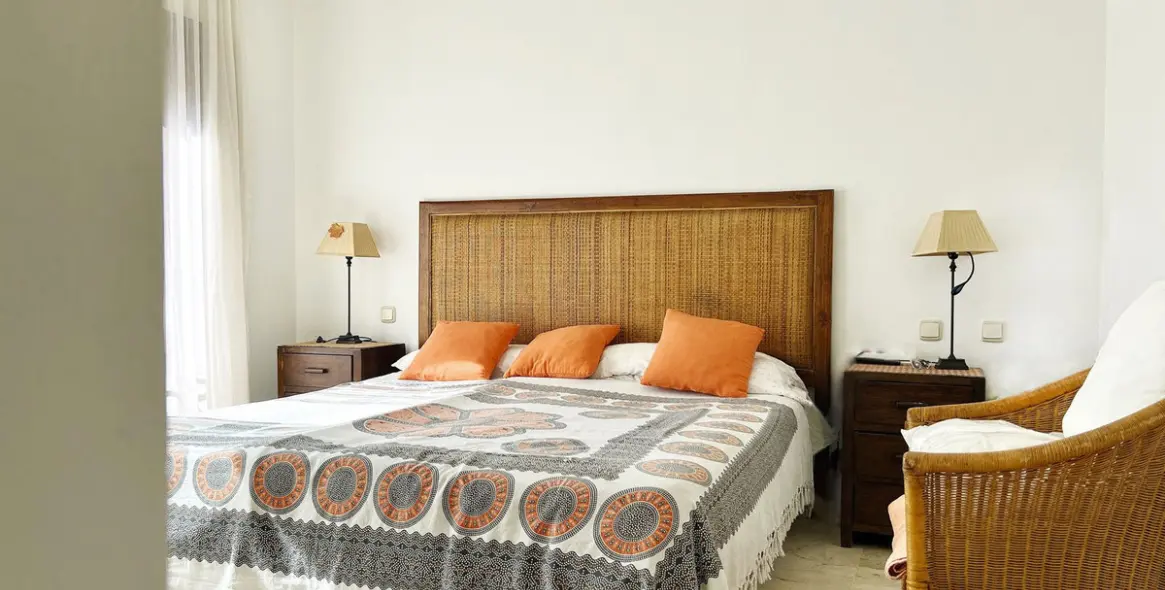 Long-term rent of penthouse duplex in Nueva Andalucía 14