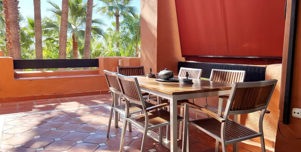 Long-term rent of penthouse duplex in Nueva Andalucía 27