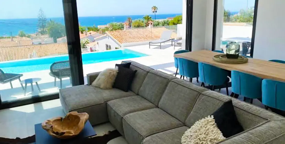 Venta de villa independiente en La Cala de Mijas 5
