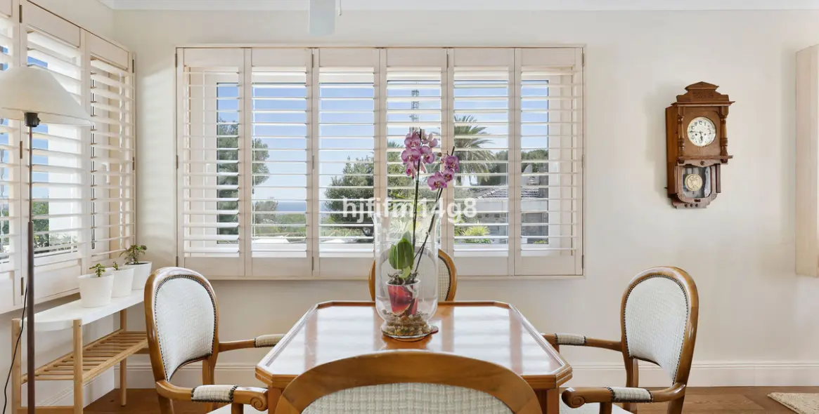 Продажа  отдельно стоящей виллы в Nueva Andalucía 14