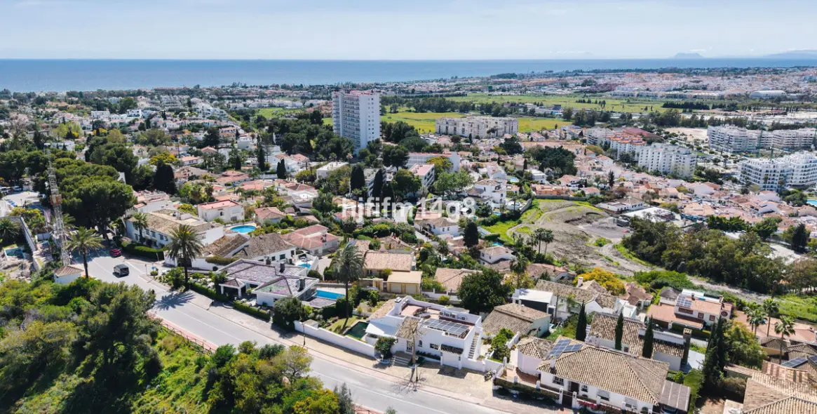 Sale of detached villa in Nueva Andalucía 29
