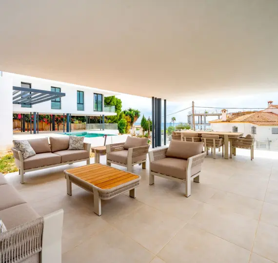 Venta de villa independiente en El Chaparral