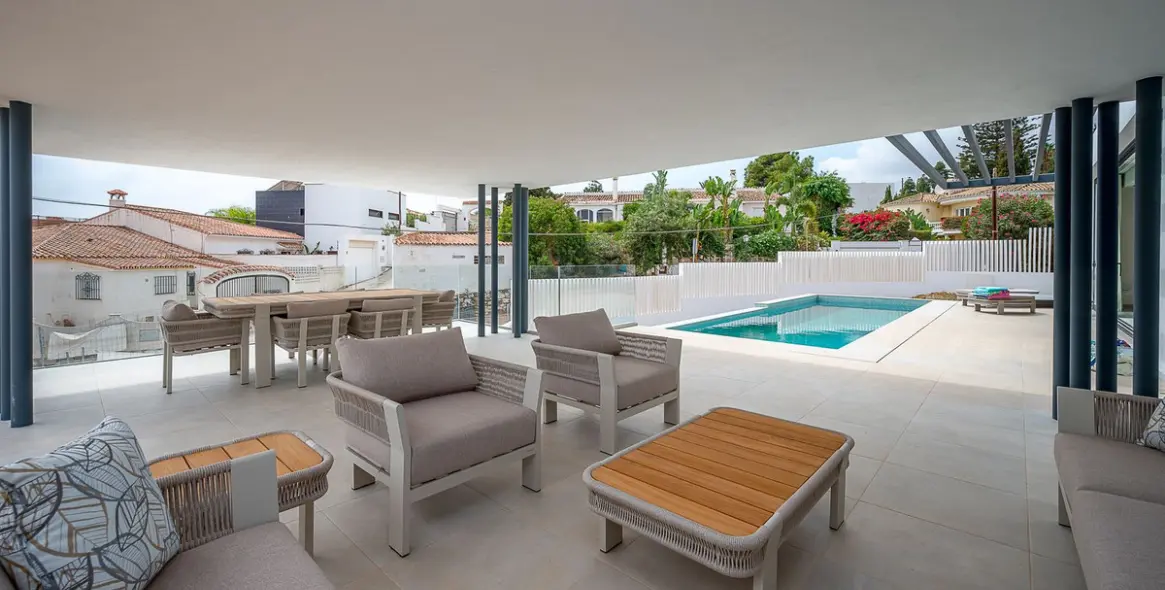 Venta de villa independiente en El Chaparral 7