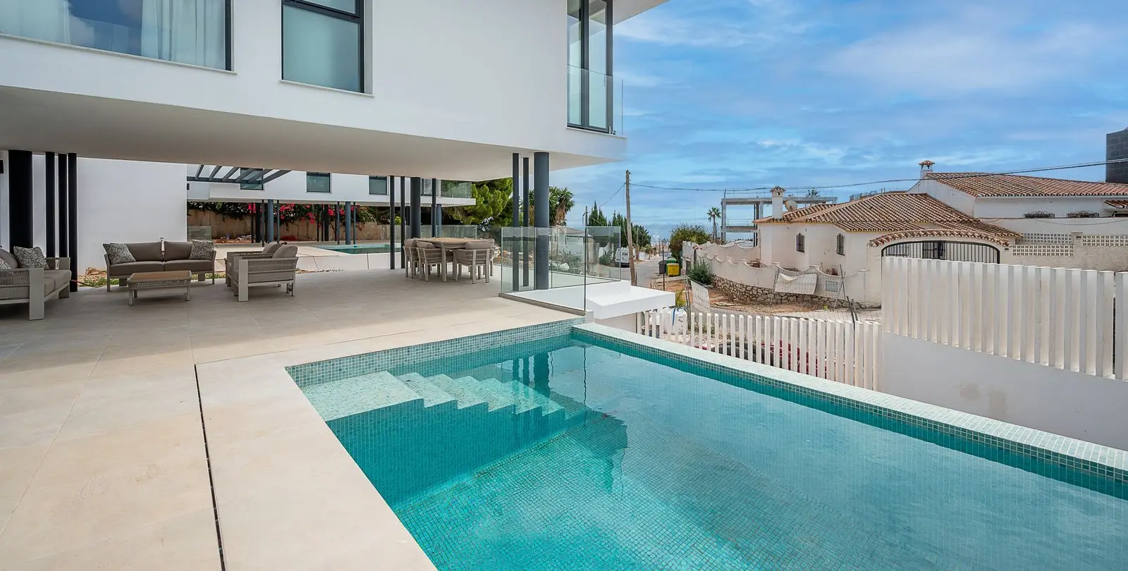 Venta de villa independiente en El Chaparral 12
