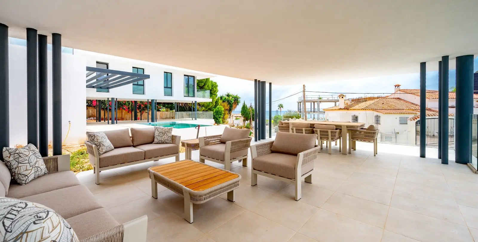 Venta de villa independiente en El Chaparral 14