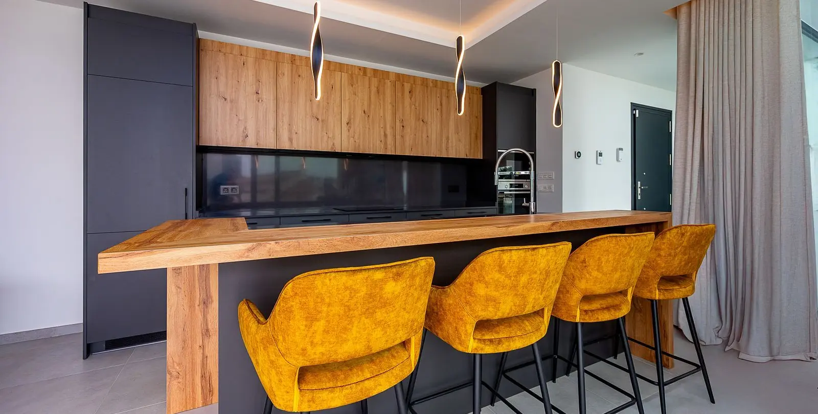 Venta de villa independiente en El Chaparral 24