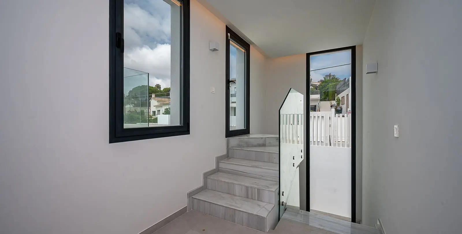 Venta de villa independiente en El Chaparral 26