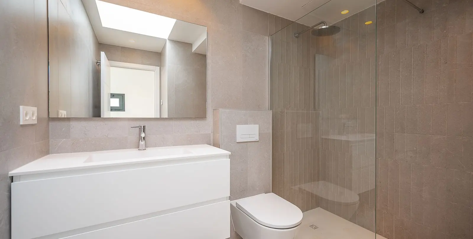 Venta de villa independiente en El Chaparral 29