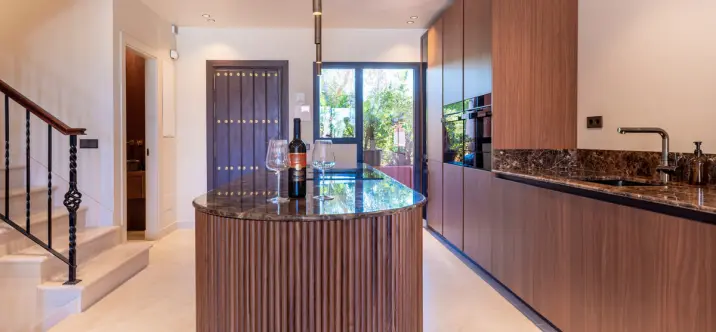 Townhouse R5049322 2