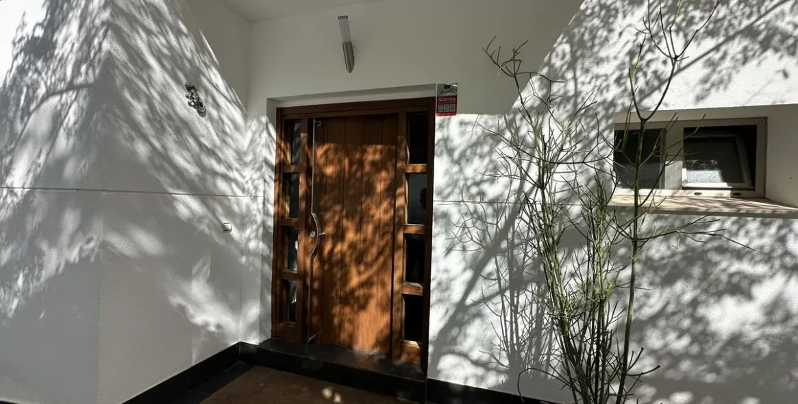 Sale of detached villa in Cerrado de Calderón 2