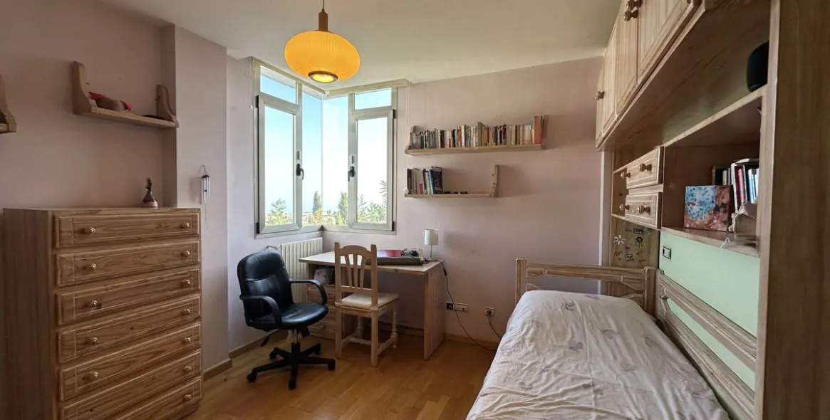 Sale of detached villa in Cerrado de Calderón 26