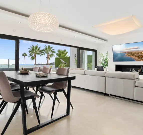 Oтдельно стоящая вилла R5135941