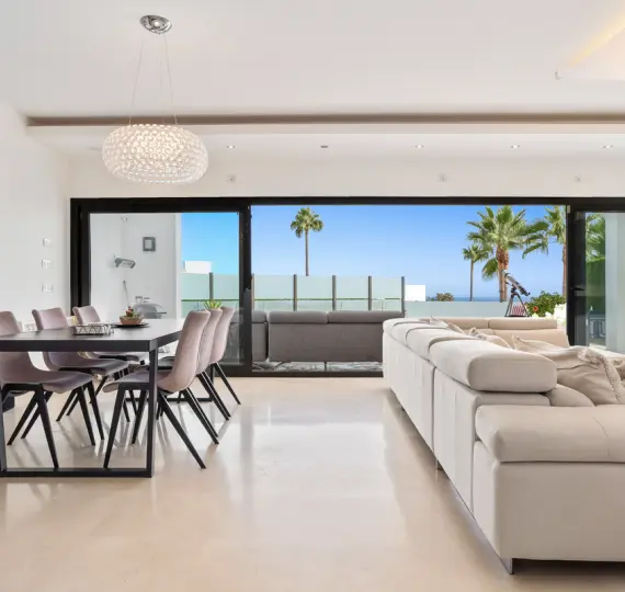 Oтдельно стоящая вилла R5135941