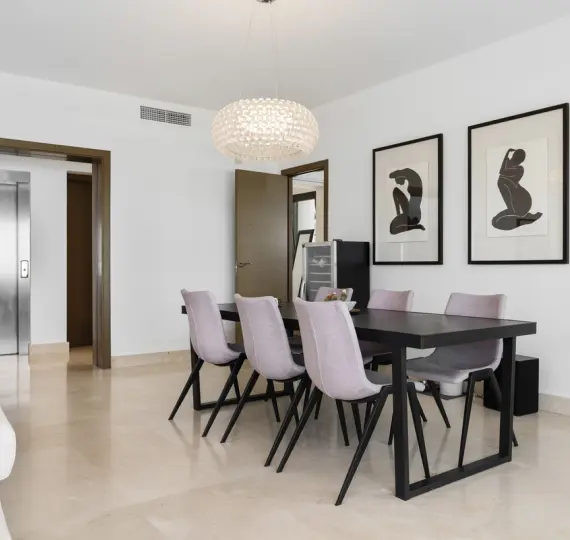 Oтдельно стоящая вилла R5135941