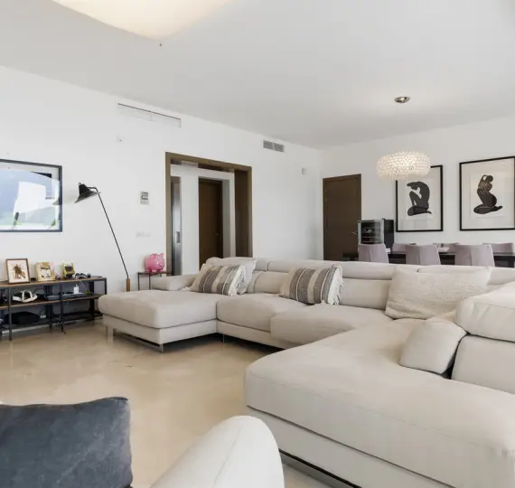 Oтдельно стоящая вилла R5135941