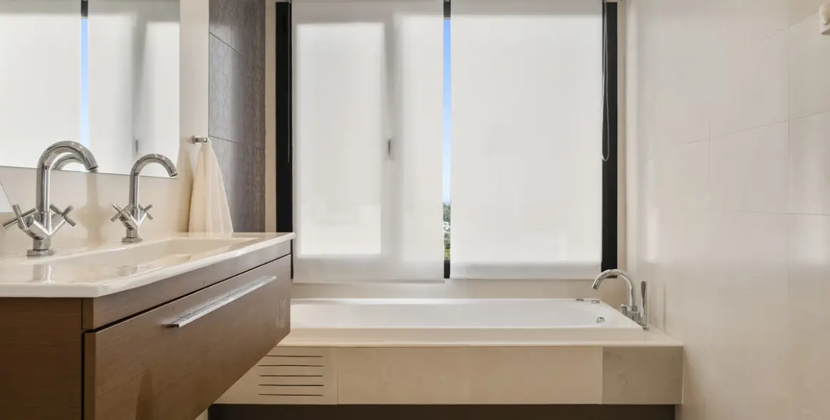 Продажа  отдельно стоящей виллы в Benahavís 26