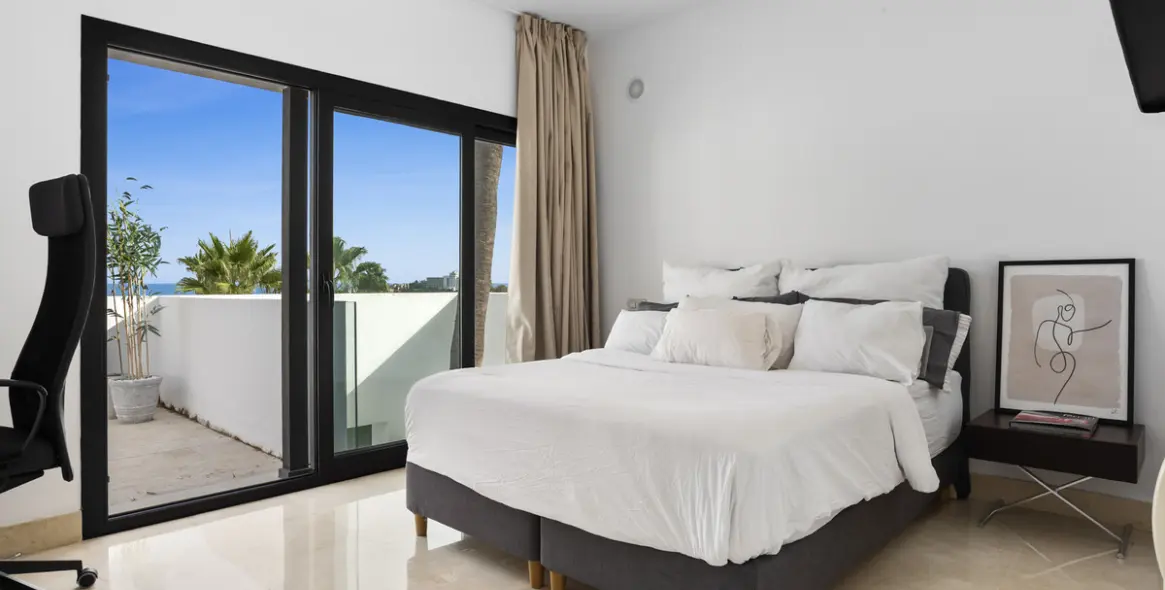 Продажа  отдельно стоящей виллы в Benahavís 28