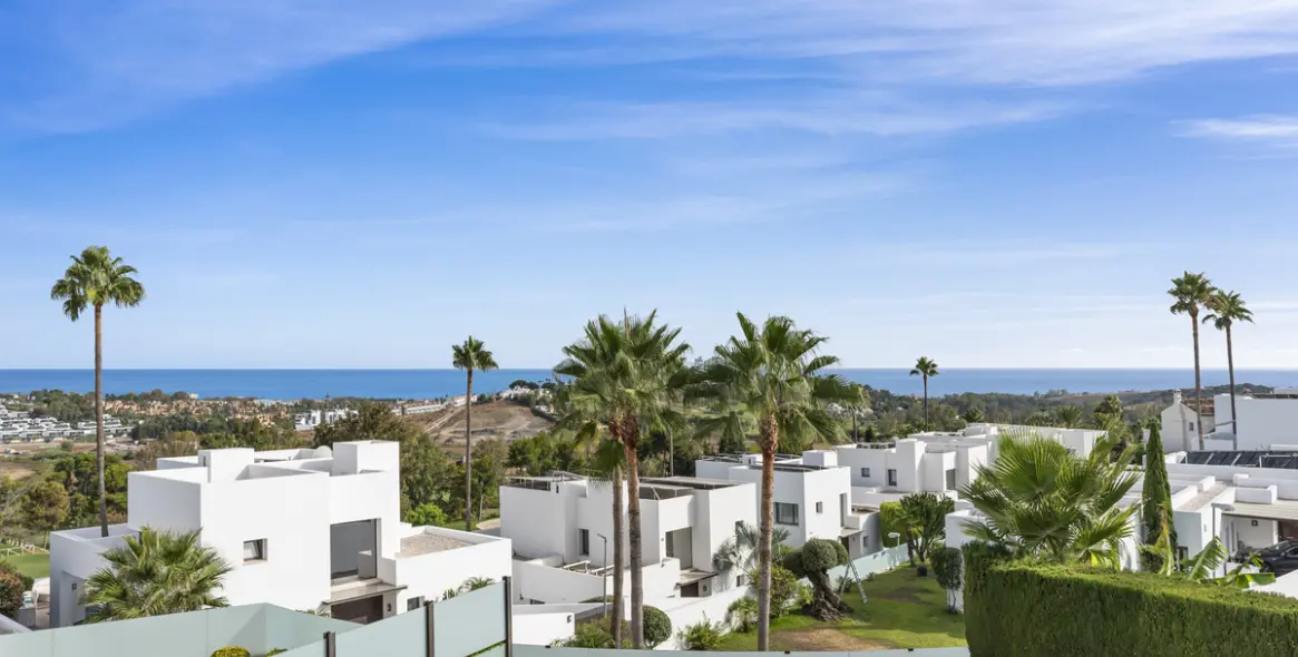 Продажа  отдельно стоящей виллы в Benahavís 32