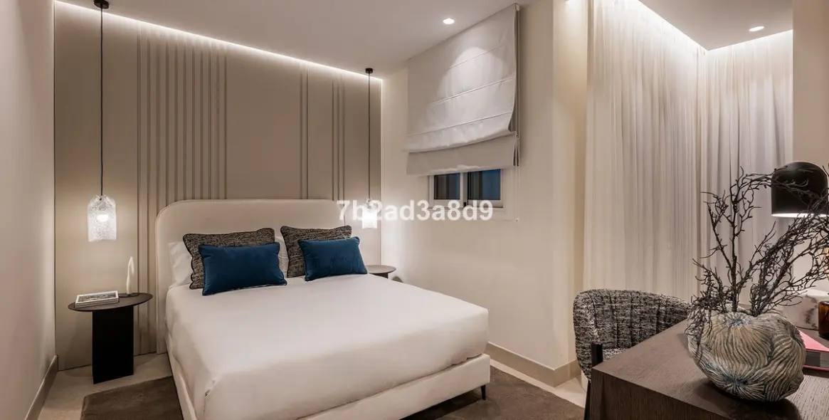 Sale of ground floor apartment in New Golden Mile 34