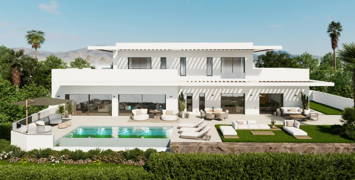 Sale of detached villa in Casares Playa 1