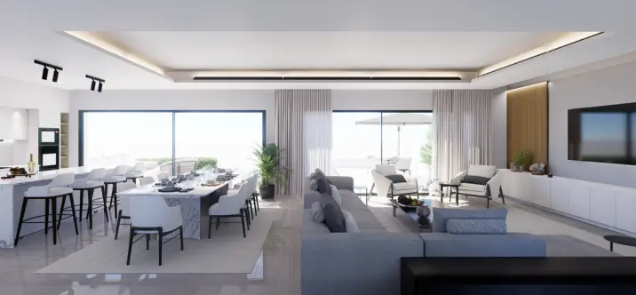 Продажа  отдельно стоящей виллы в Casares Playa 1