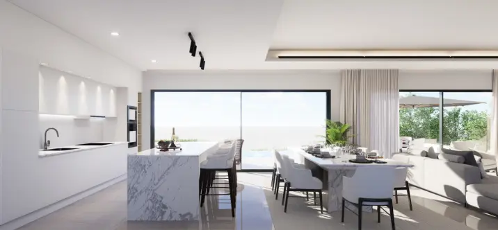 Продажа  отдельно стоящей виллы в Casares Playa 2