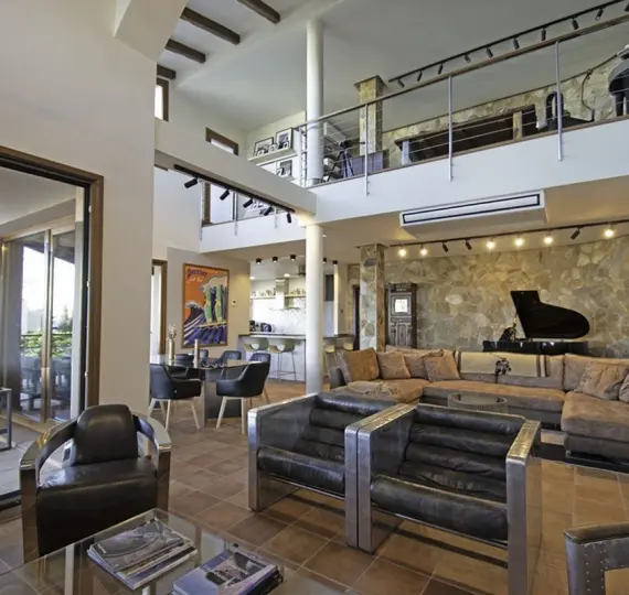 Продажа  отдельно стоящей виллы в La Alcaidesa