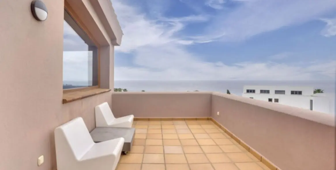 Продажа  отдельно стоящей виллы в La Alcaidesa 19