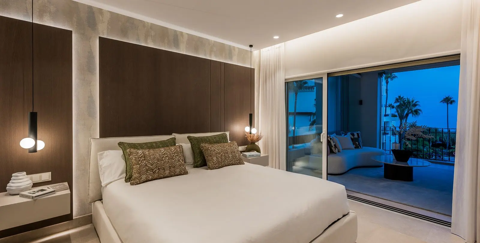 Venta de apartamento en planta media en Estepona 26