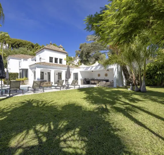 Oтдельно стоящая вилла R4848973