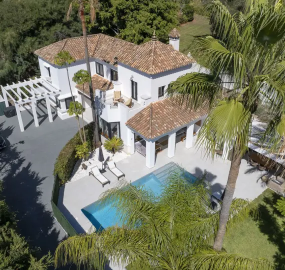 Oтдельно стоящая вилла R4848973