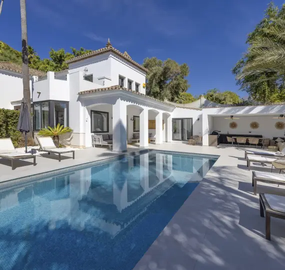 Oтдельно стоящая вилла R4848973