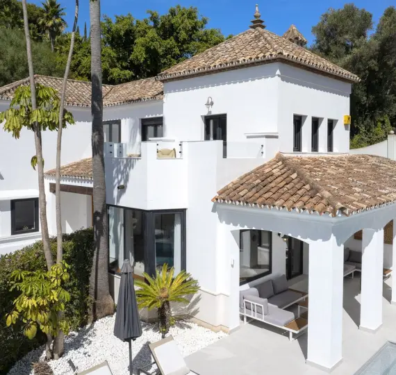 Oтдельно стоящая вилла R4848973