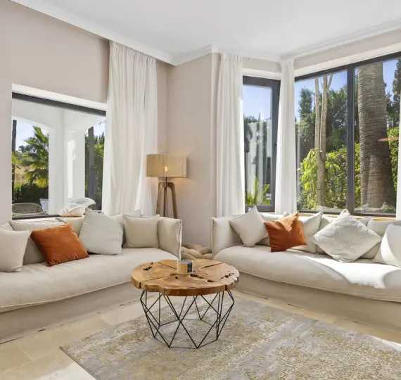 Oтдельно стоящая вилла R4848973