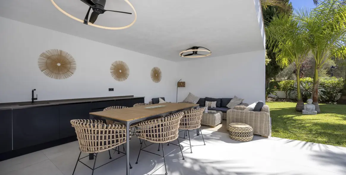 Продажа  отдельно стоящей виллы в Estepona (район El Paraiso) 12