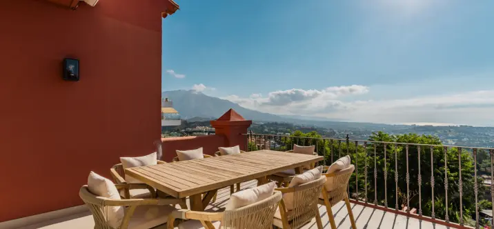 Venta de ático dúplex en La Quinta 0