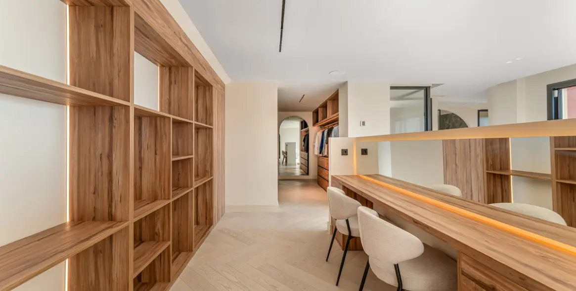 Venta de ático dúplex en La Quinta 12