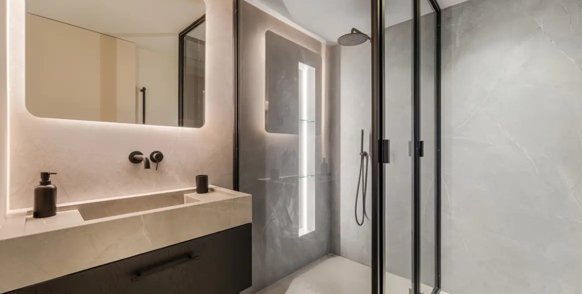 Venta de ático dúplex en La Quinta 18