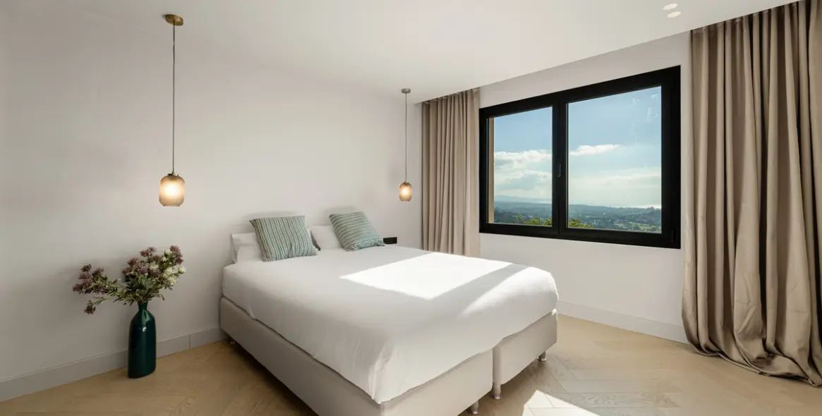 Venta de ático dúplex en La Quinta 19