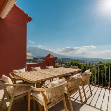 Продажа двухуровневого пентхауса в La Quinta