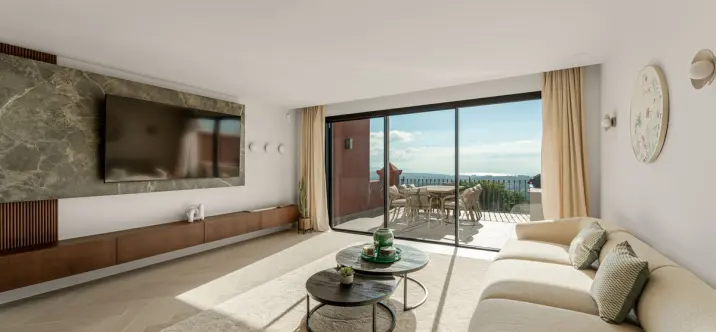 Продажа двухуровневого пентхауса в La Quinta 1