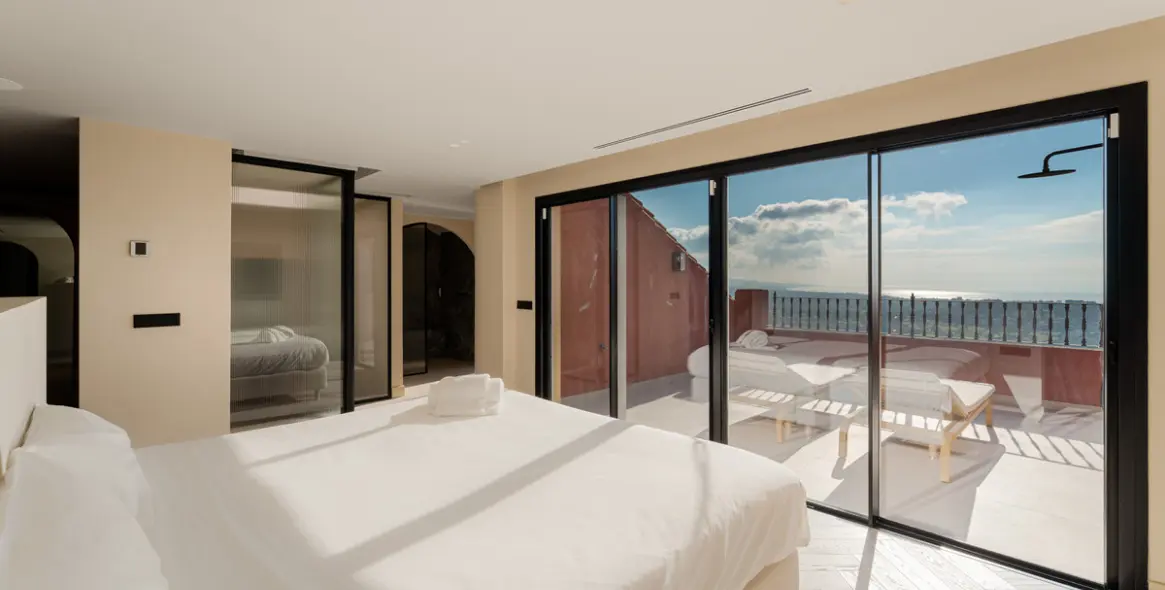 Venta de ático dúplex en La Quinta 8