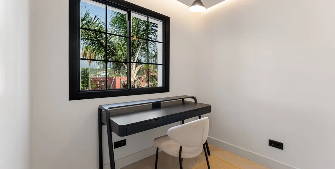 Sale of penthouse duplex in La Quinta 21