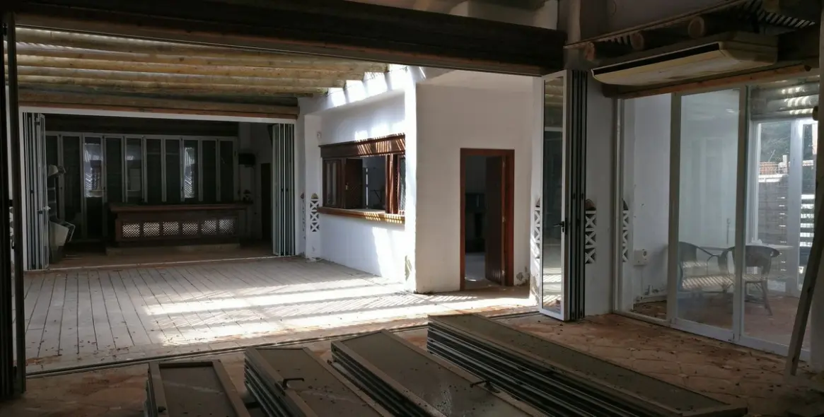 Long-term rent of restaurant in Puerto Banús 9