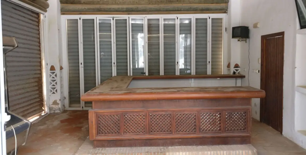 Long-term rent of restaurant in Puerto Banús 13