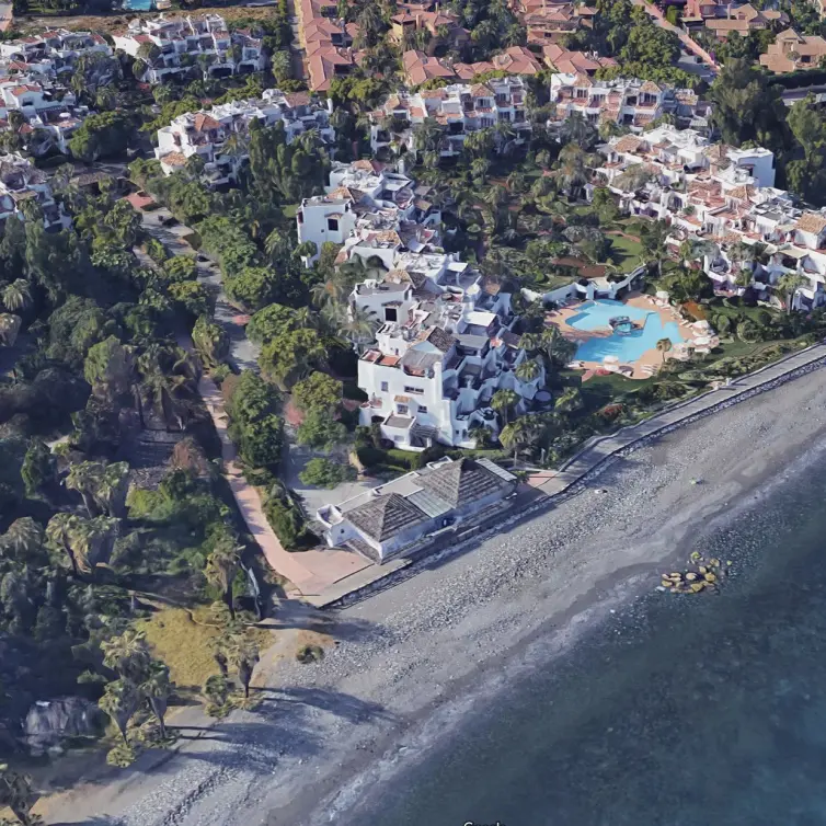 Sale of restaurant in Puerto Banús