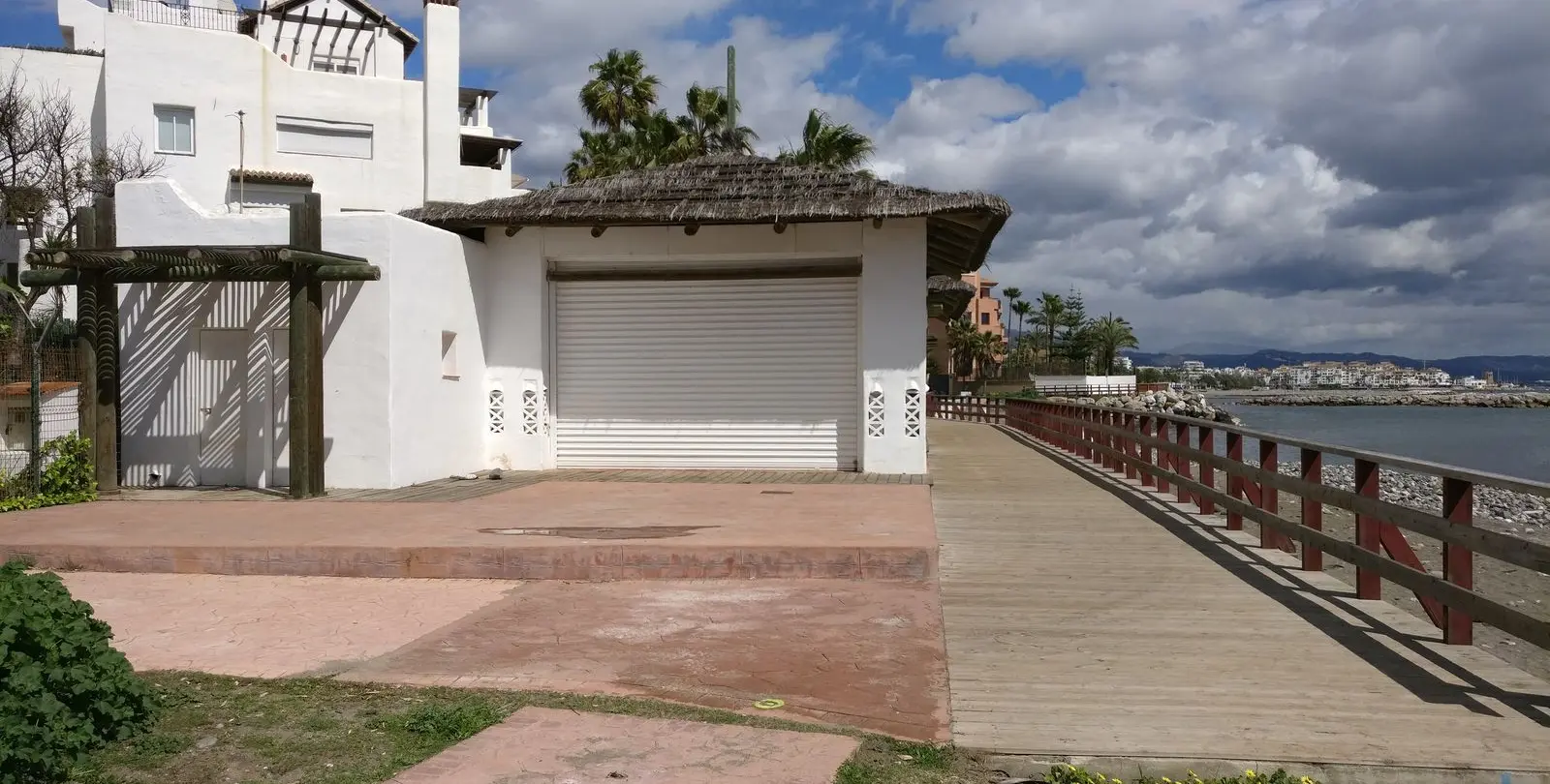Alquiler a largo plazo de restaurante en Puerto Banús 3