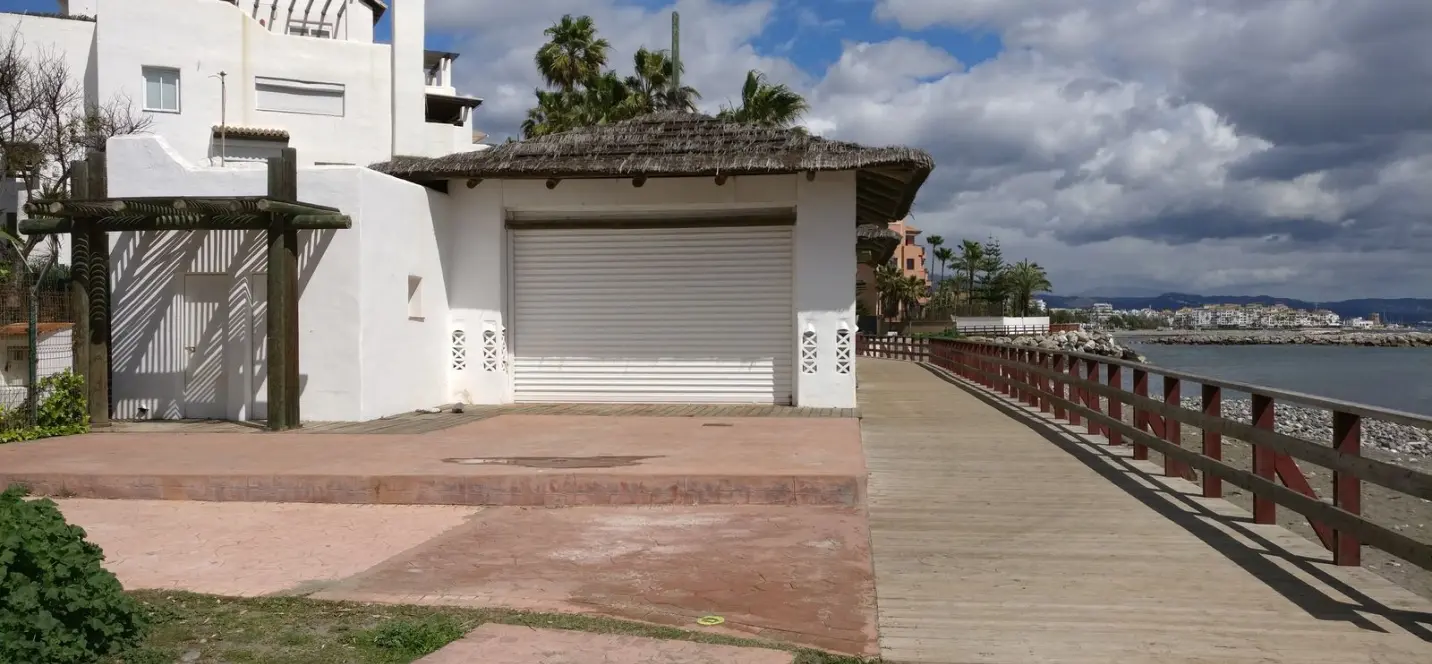 Sale of restaurant in Puerto Banús 2