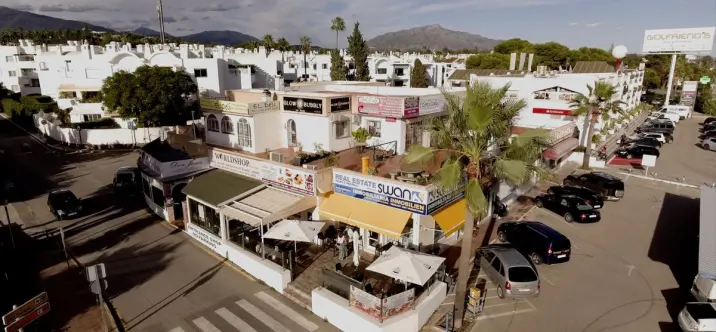 Venta de local comercial en New Golden Mile 2